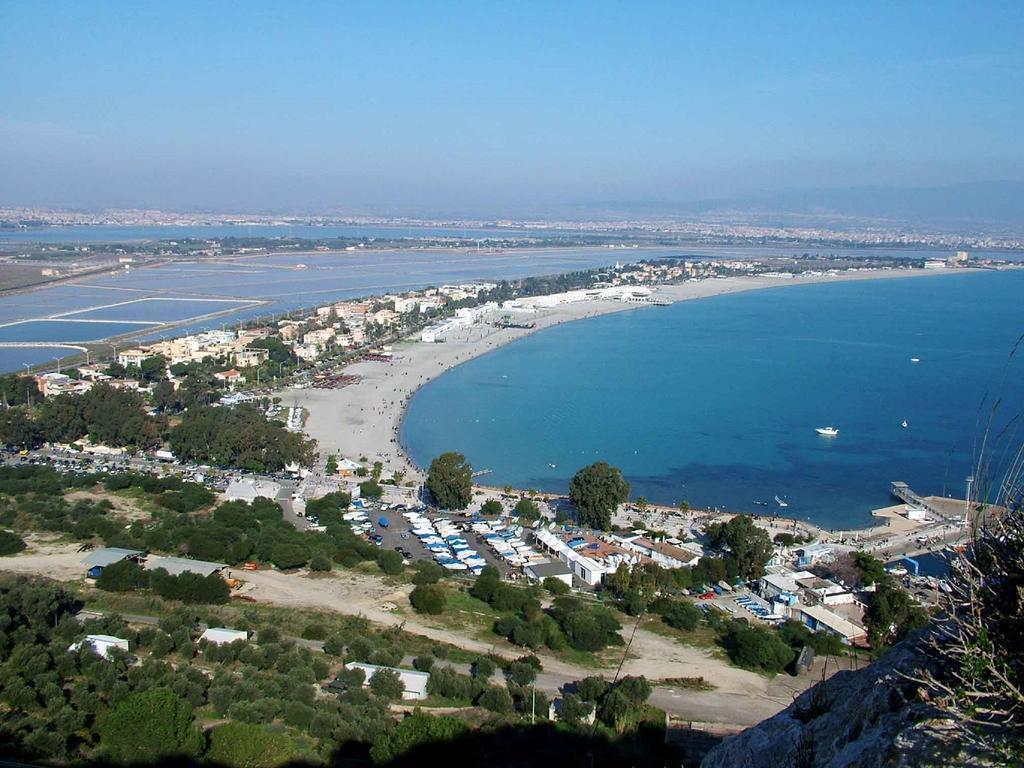 ### Appartamenti Sulla Spiaggia Al Poetto ### Cagliari Dış mekan fotoğraf